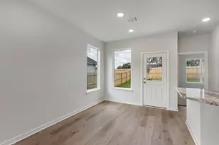 613 Rockbridge Dr, Huntsville, TX 77340 - Photo 9