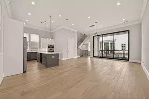 2218 Lou Ellen Ln, Houston, TX 77018 - Photo 11