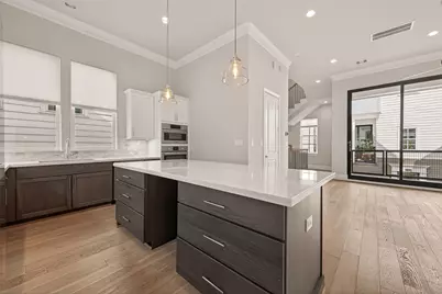 2218 Lou Ellen Lane #C, Houston, TX 77018 - Photo 7