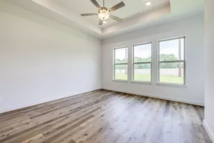 349 Covey Ln, Sealy, TX 77474 - Photo 23