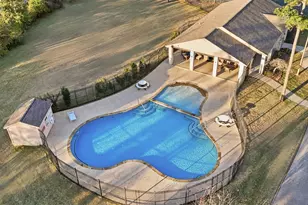 8906 Forest Creek Dr, Tomball, TX 77375 - Photo 49