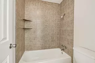 3322 1st Ave S, Texas City, TX 77590 - Photo 13