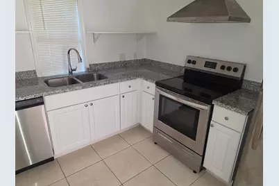 2206 Avenue M #C, Rosenberg, TX 77471 - Photo 1