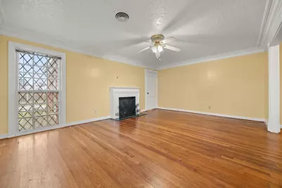 5201 Irvington Boulevard, Houston, TX 77009 - Photo 7