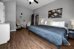 8219 Shoregrove Dr, Houston, TX 77346 - Photo 17