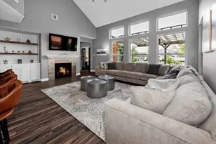 8219 Shoregrove Dr, Houston, TX 77346 - Photo 3