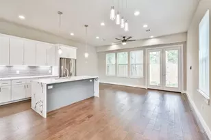 810 Mansfield St, Houston, TX 77091 - Photo 11