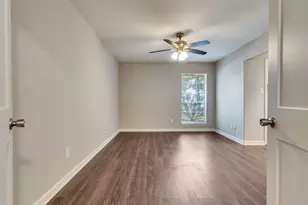 2030 Lone Rock Dr, Houston, TX 77339 - Photo 19