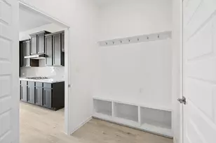 6802 Allens Lndg, Needville, TX 77461 - Photo 11