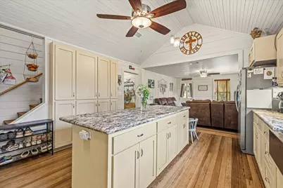 3052 Fm 1383, Schulenburg, TX 78956 - Photo 9
