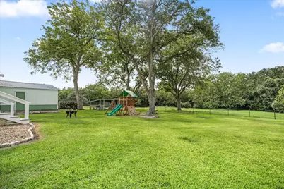 3052 Fm 1383, Schulenburg, TX 78956 - Photo 25