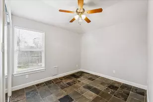 282 Debbie Ln, San Leon, TX 77539 - Photo 17