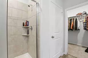 814 Brookside Dr, Dayton, TX 77535 - Photo 15