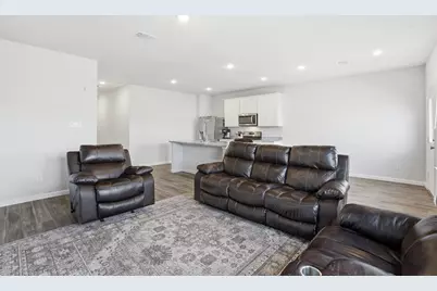 814 Brookside Drive, Dayton, TX 77535 - Photo 3