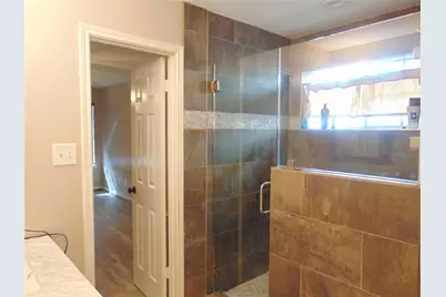 1809 Edinburg Avenue, League City, TX 77573 - Photo 13