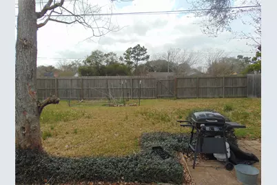 1809 Edinburg Avenue, League City, TX 77573 - Photo 27