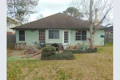 1809 Edinburg Avenue, League City, TX 77573 - Photo 23
