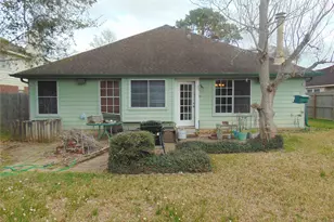 1809 Edinburg Ave, League City, TX 77573 - Photo 23
