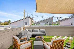 1303 E 27th St, Houston, TX 77009 - Photo 29