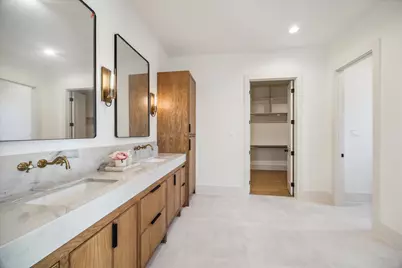 6227 Grovewood Lane, Houston, TX 77008 - Photo 21