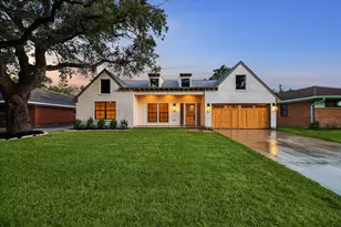 6227 Grovewood Ln, Houston, TX 77008 - Photo 5