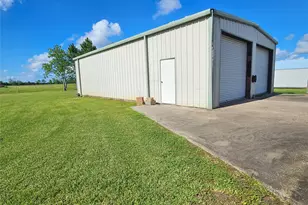 3084 Kent Rd, Beaumont, TX 77705 - Photo 3