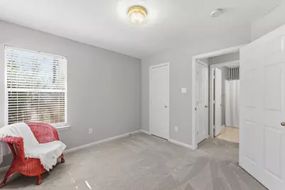 6 Orchard Dale Circle, The Woodlands, TX 77382 - Photo 31