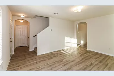 5710 Plantation Forest Drive, Katy, TX 77449 - Photo 3