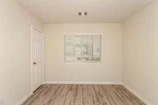 5710 Plantation Forest Dr, Katy, TX 77449 - Photo 5