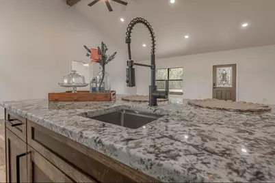 1033 Lonesome Dove Dr, Groveton, TX 75845 - Photo 29