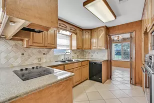 4102 18th St N, Texas City, TX 77590 - Photo 11