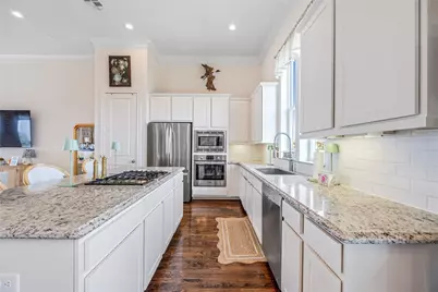 5628 Cohn Terrace, Houston, TX 77007 - Photo 9