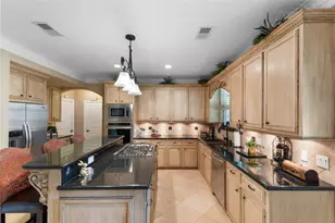 721 Oak Hill Ln, Pinehurst, TX 77362 - Photo 7