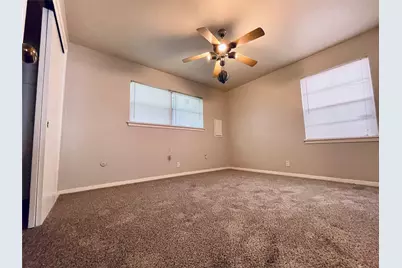 5406 Carew Street, Houston, TX 77096 - Photo 9