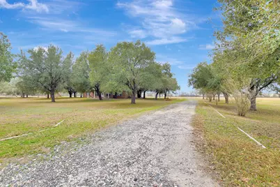 9310 S Business 6, Navasota, TX 77868 - Photo 33