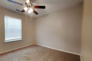 427 Remington Creek Dr, Houston, TX 77073 - Photo 5