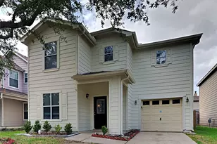 427 Remington Creek Dr, Houston, TX 77073 - Photo 1