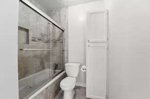 2425 Augusta Dr, Houston, TX 77057 - Photo 15