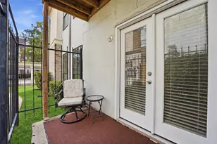 2425 Augusta Dr, Houston, TX 77057 - Photo 21