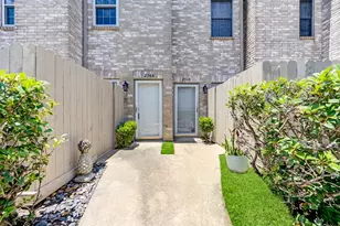 2966 Holly Hall St, Houston, TX 77054 - Photo 3