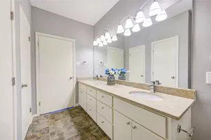 2966 Holly Hall St, Houston, TX 77054 - Photo 19