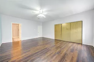 2966 Holly Hall St, Houston, TX 77054 - Photo 17