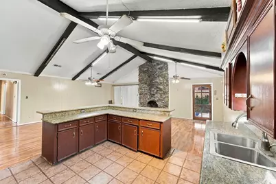 242 Ballantrae Lane, Houston, TX 77015 - Photo 11