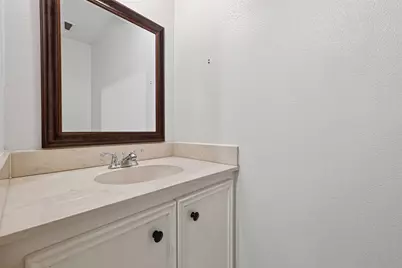 618 Longview Drive, Sugar Land, TX 77478 - Photo 25