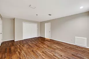 618 Longview Dr, Sugar Land, TX 77478 - Photo 33