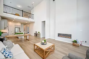 9426 Pilares Rdg Dr, Katy, TX 77494 - Photo 9