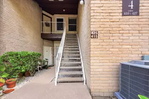 2011 Spenwick Dr, Houston, TX 77055 - Photo 3