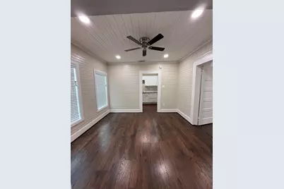 108 W Dallas Street, Cleveland, TX 77327 - Photo 7