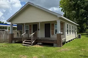 108 W Dallas St, Cleveland, TX 77327 - Photo 1