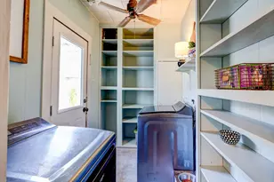 440 W Brazos Ave, West Columbia, TX 77486 - Photo 13